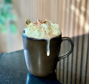 Kaffe og varme drikke